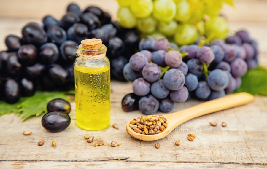 Olej z pestek winogron na włosy - co warto wiedzieć?